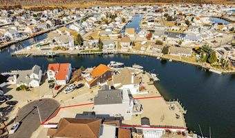 7 Travelers Way, Bayville, NJ 08721