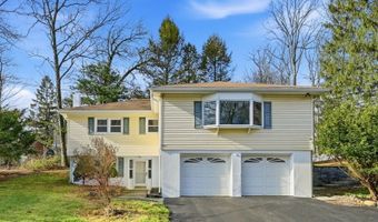 4 Rainbow Trl, Alloway, NJ 07422