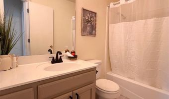 818 S OAK St, Archer City, TX 76351