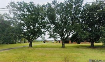 206 Ideal St, Belle Rose, LA 70341