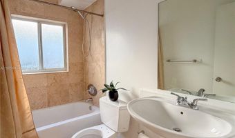 10101 W Bay Harbor Dr 5, Bay Harbor Islands, FL 33154