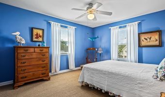 8 Bass St, Alligator Point, FL 32346