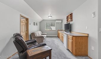 6616 Comanche St, Bonners Ferry, ID 83805
