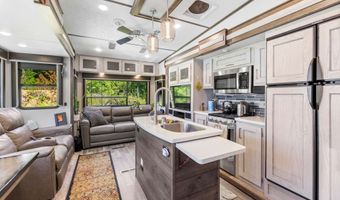 4919 G Loop Rd, Bow, WA 98232