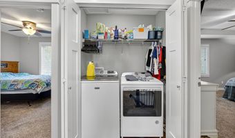 1734 S 11th St, Adel, IA 50003