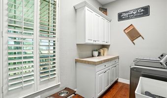 16461 Oakview Cir, Alva, FL 33920