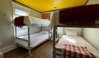 105 N Windsor Ave, Atlantic City, NJ 08401