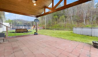 100 Chestnut Dr, Barbourville, KY 40906