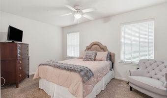 15 Bishop Cir, Albrightsville, PA 18210