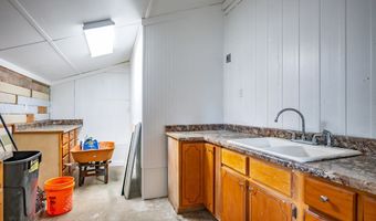 319 Rogers Ave, Bruce, MS 38915