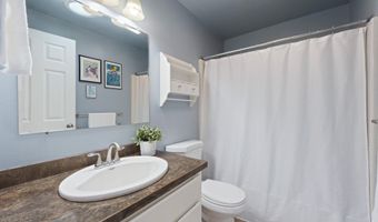 2087 NE Mistletoe Ct 1 & 2, Bend, OR 97701