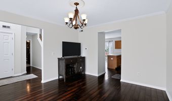 2526 Senators Way, Indianapolis, IN 46217