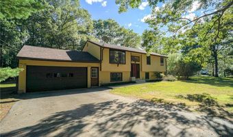 28 Clark Mill St, Coventry, RI 02816