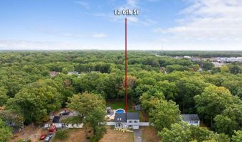12 6th St, Barnegat, NJ 08005