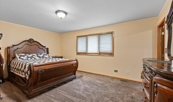 5316 W MINT JULIP Dr, Alsip, IL 60803