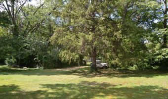 409 E. Elm St, Albion, IL 62806