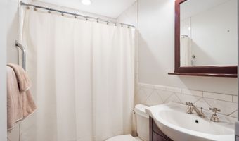 65 Maple St, Darien, CT 06820