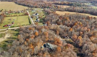 1671 Burns Ct, Austin, IN 47102