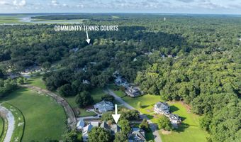 4 Waterbird Dr, Beaufort, SC 29907