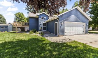 112 W River Oak Ct, Brandon, SD 57005