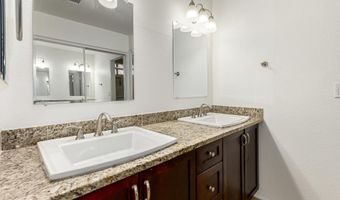 2875 W HIGHLAND St 1213, Chandler, AZ 85224