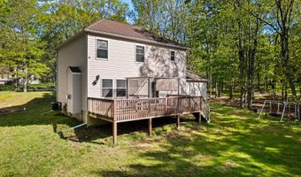 72 Chickadee Ln, Albrightsville, PA 18210