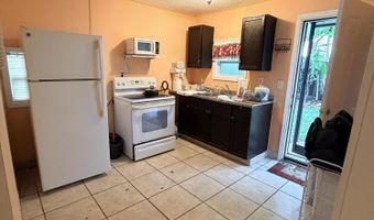 208 NW Avenue H Pl, Belle Glade, FL 33430