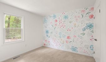 8470 NICOLE Ct, Annandale, VA 22003
