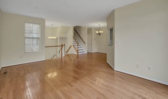 20489 COOL FERN Sq, Ashburn, VA 20147