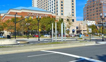 2616 S ARLINGTON MILL Dr 8, Arlington, VA 22206
