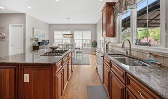 33 WATERTON Dr, Bear, DE 19701