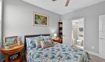 5227 ADMIRAL POINTE Dr, Apollo Beach, FL 33572