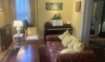 52 S Allen St, Albany, NY 12208
