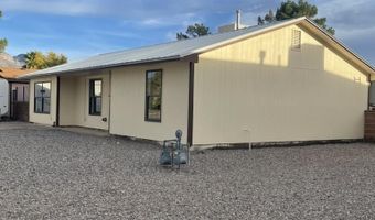 1409 Challenger Ave, Alamogordo, NM 88310