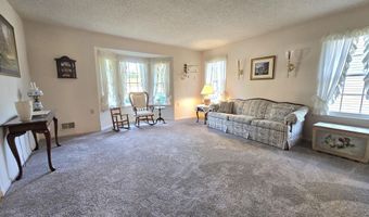 16 Cottonwood Dr, Barnegat, NJ 08005