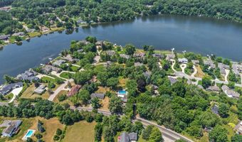 1235 Thornapple River Dr SE, Ada, MI 49301