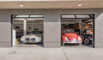 1818 New York Dr, Altadena, CA 91001