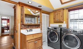 43 N Main St, Allentown, NJ 08501