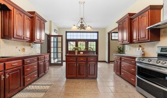 1439 Township Road 1238, Ashland, OH 44805
