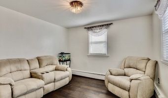 87 Clare Ave, Boston, MA 02136