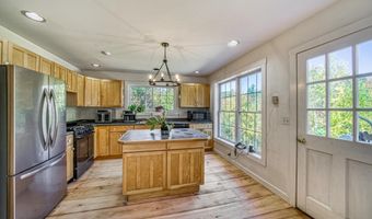 655 E Washington Rd, Bradford, NH 03221