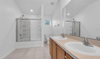 870 ASHWORTH OVERLOOK Dr A, Apopka, FL 32712