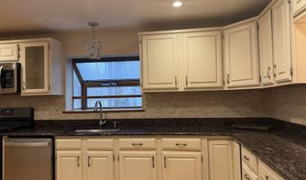 17 Bayberry Dr, Atkinson, NH 03811