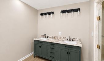 3912 LEE Dr, Anniston, AL 36207