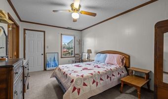 241 Moonlight Dr, Atlantic Beach, NC 28512