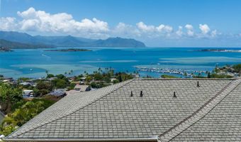 44-097 Kalenakai Pl, Kaneohe, HI 96744