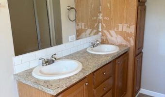 689 Cub Creek Rd, Appomattox, VA 24522