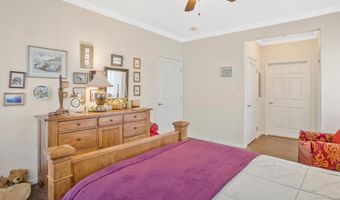 5301 WYNDHOLME Cir 302, Baltimore, MD 21229