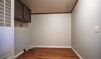 1376 Crouch Rd, Batesville, MS 38606