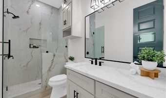 812 Spring Dr, Alton, TX 78573